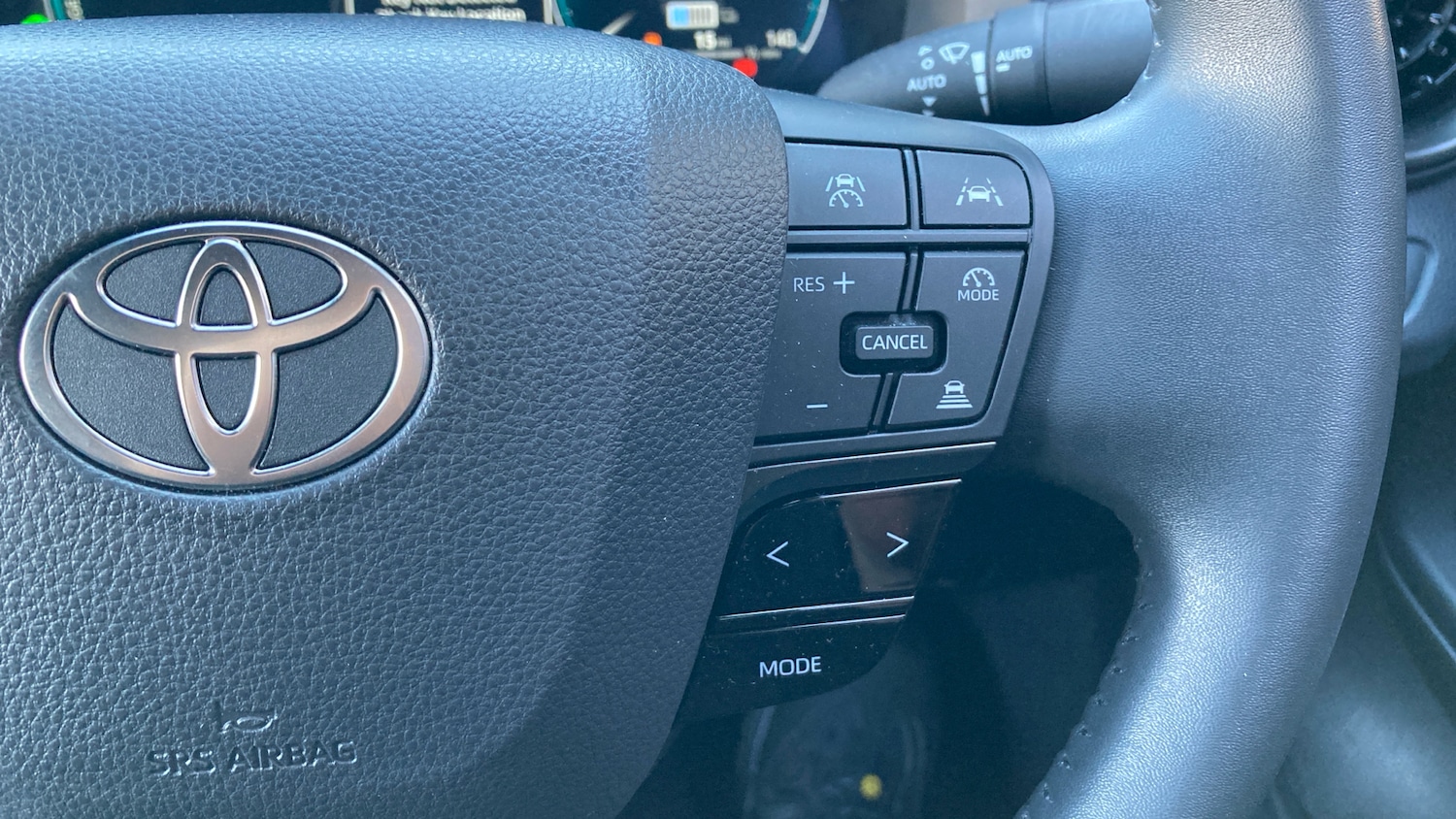 Used Toyota C-HR 2024 for sale - 77999237: Photo 39