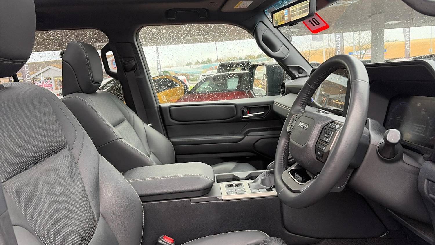 Used Toyota Land Cruiser 2024 for sale - 76921189: Photo 11