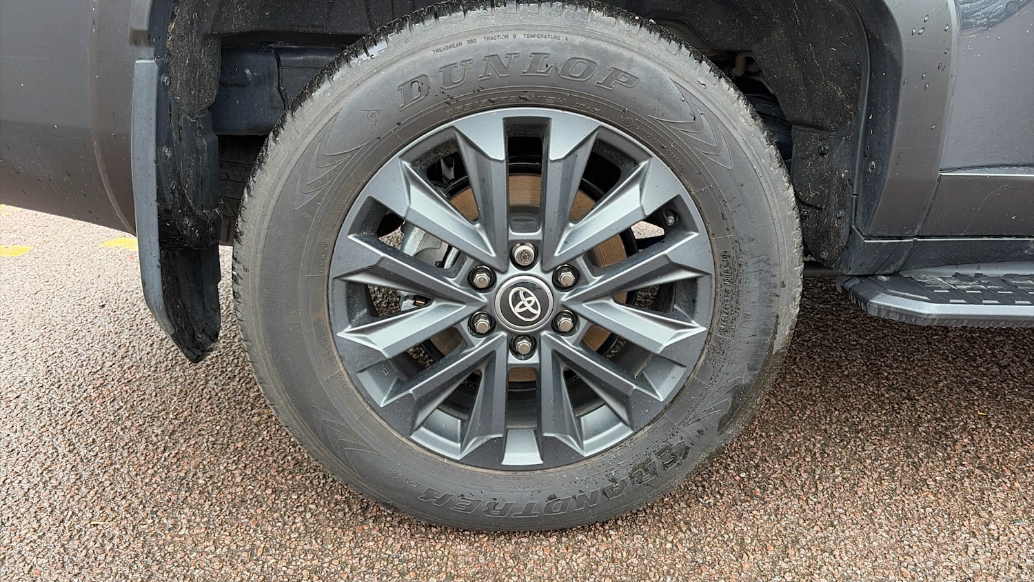 Used Toyota Land Cruiser 2024 for sale - 76921189: Photo 39