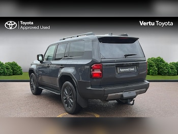 Used Toyota Land Cruiser 2024 for sale - 76921189: Photo