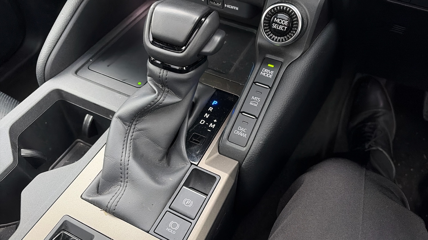 Used Toyota Land Cruiser 2024 for sale - 76921189: Photo 50