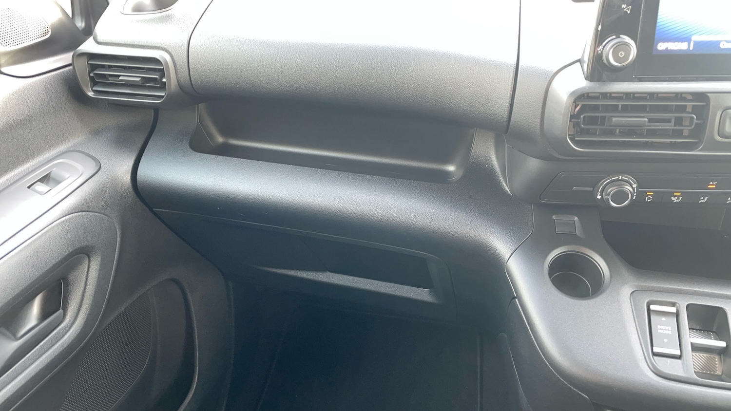 Used Toyota ProAce 2023 for sale - 77300305: Photo 43