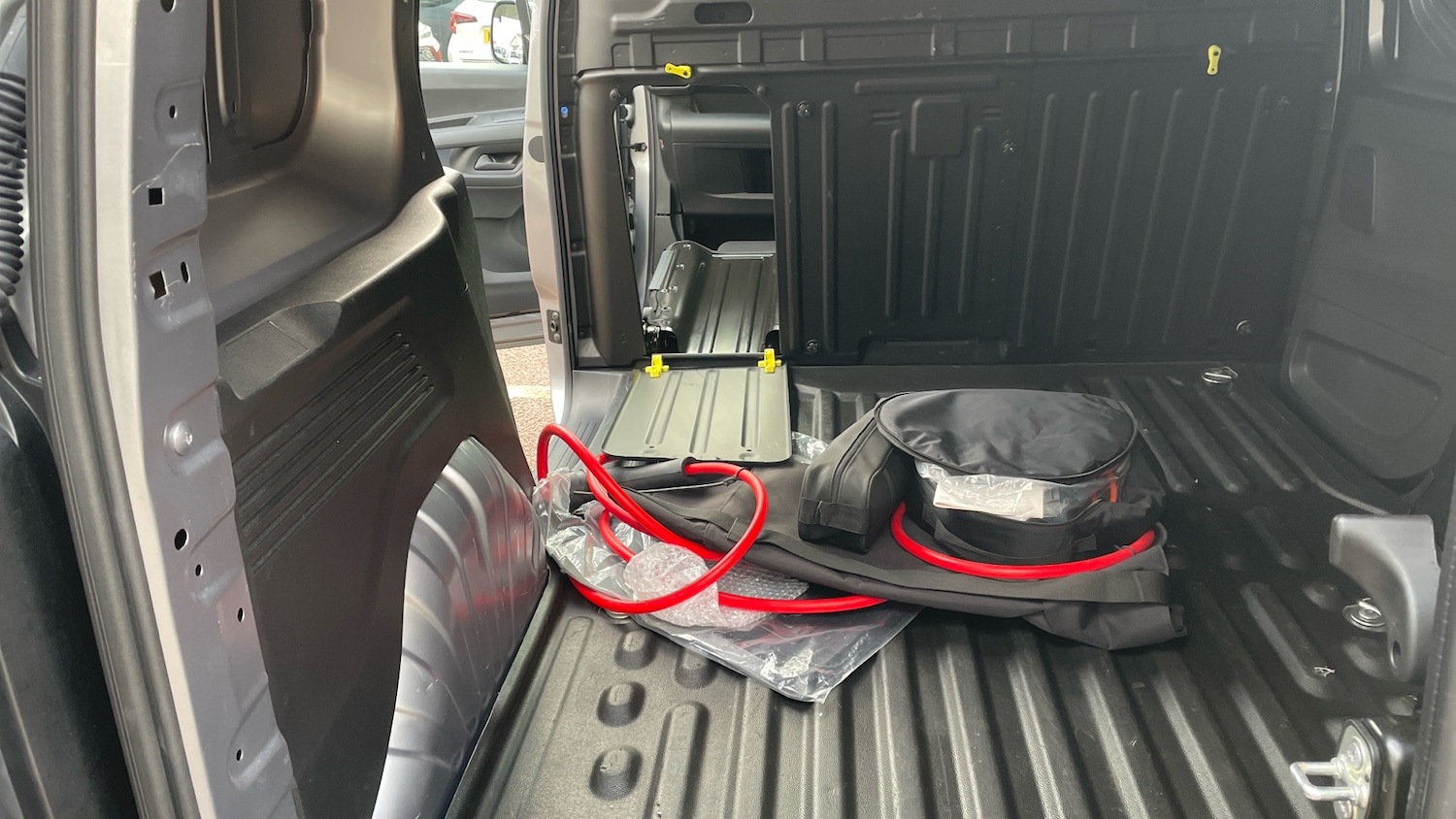 Used Toyota ProAce 2023 for sale - 77300305: Photo 52