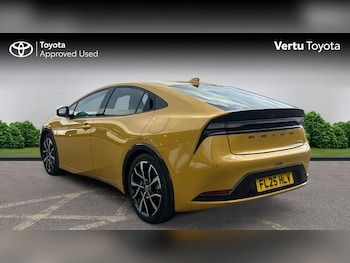 Used Toyota Prius 2025 for sale - 77953858: Photo