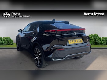 Used Toyota C-HR 2024 for sale - 79343948: Photo
