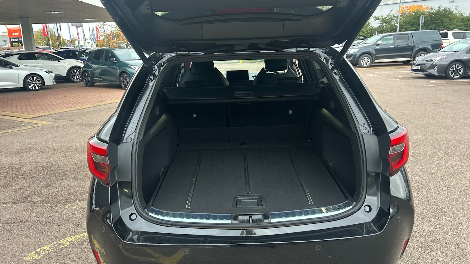 Used Toyota Corolla 2024 for sale - 76422250: Photo 14