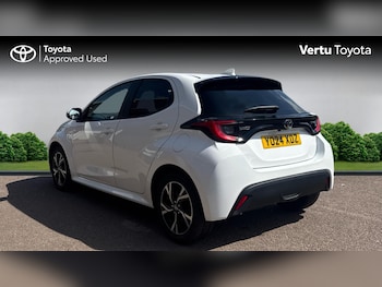 Used Toyota Yaris 2024 for sale - 78739434: Photo