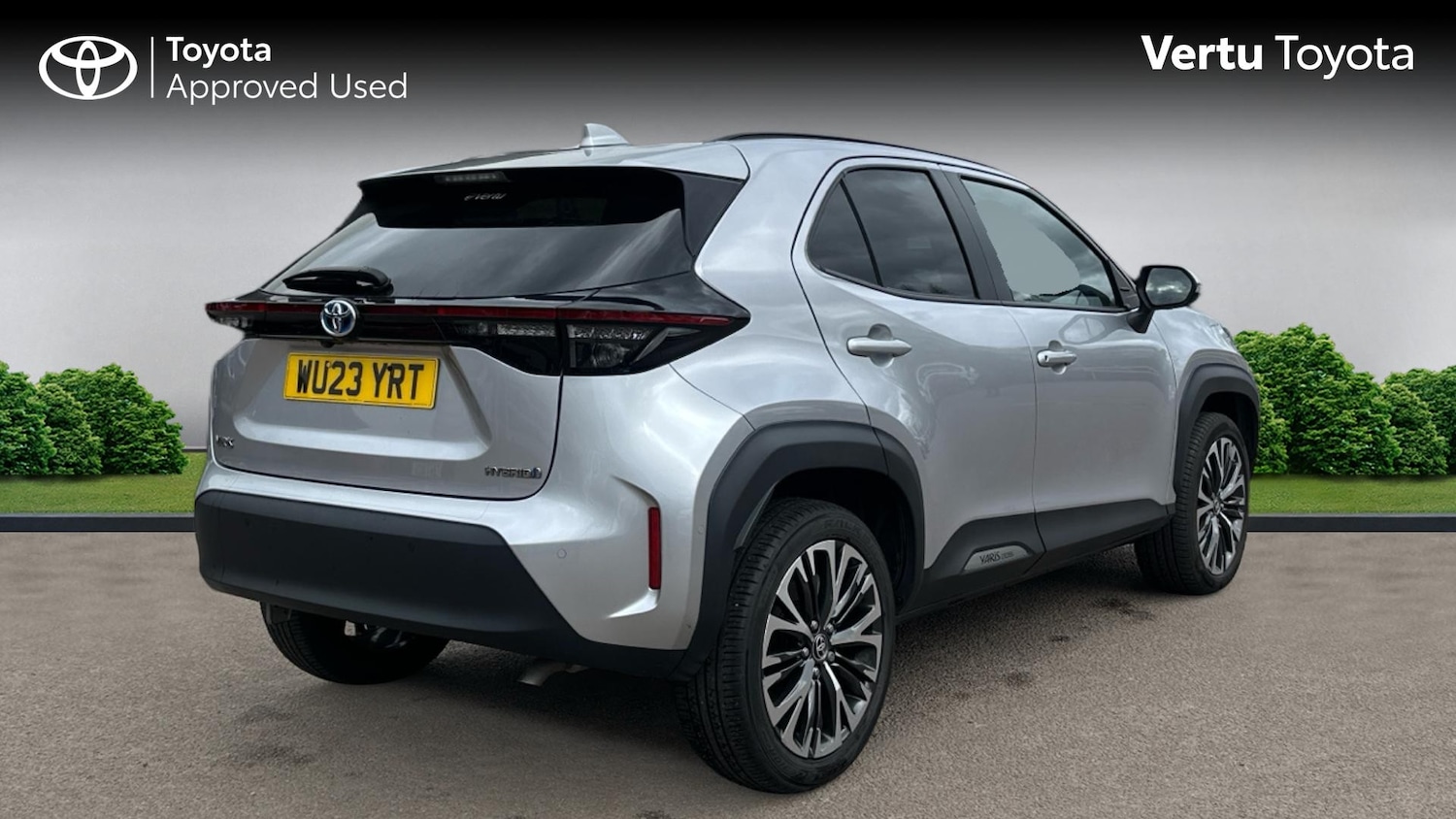 Used Toyota Yaris Cross 2023 for sale - 77935164: Photo 2