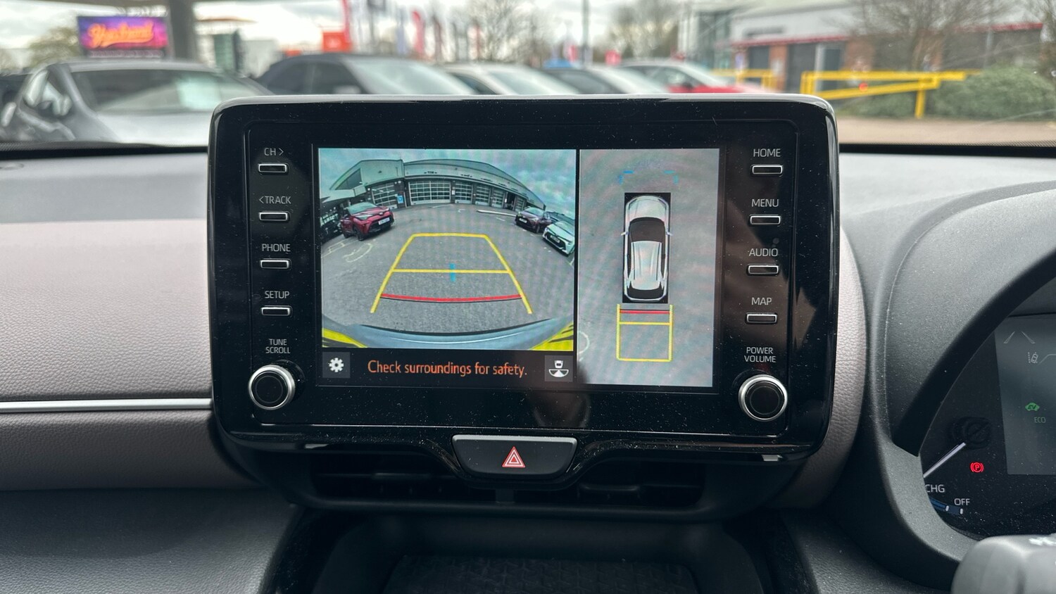 Used Toyota Yaris Cross 2023 for sale - 77935164: Photo 27