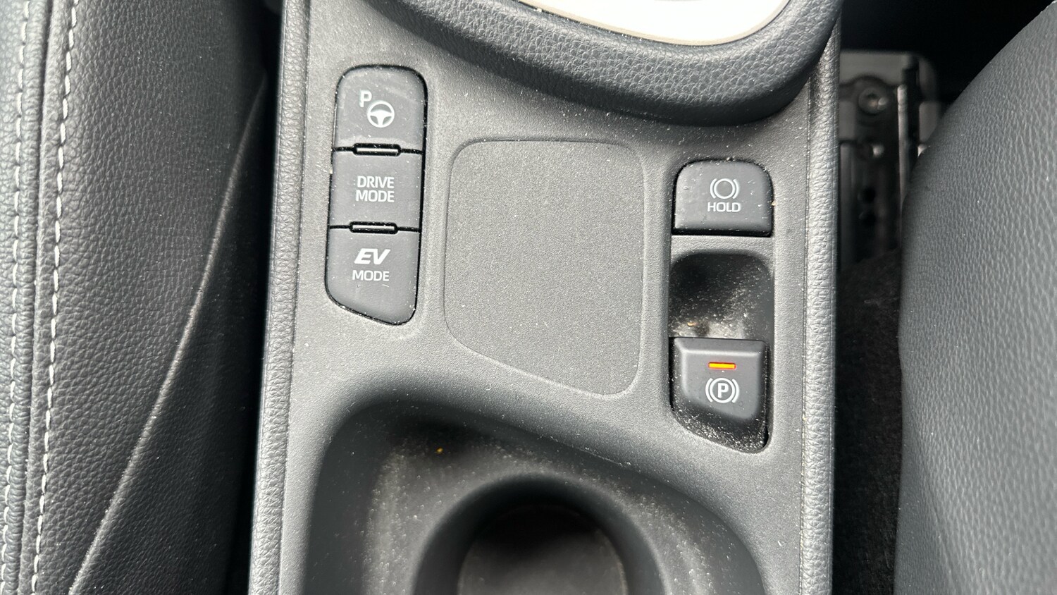 Used Toyota Yaris Cross 2023 for sale - 77935164: Photo 29