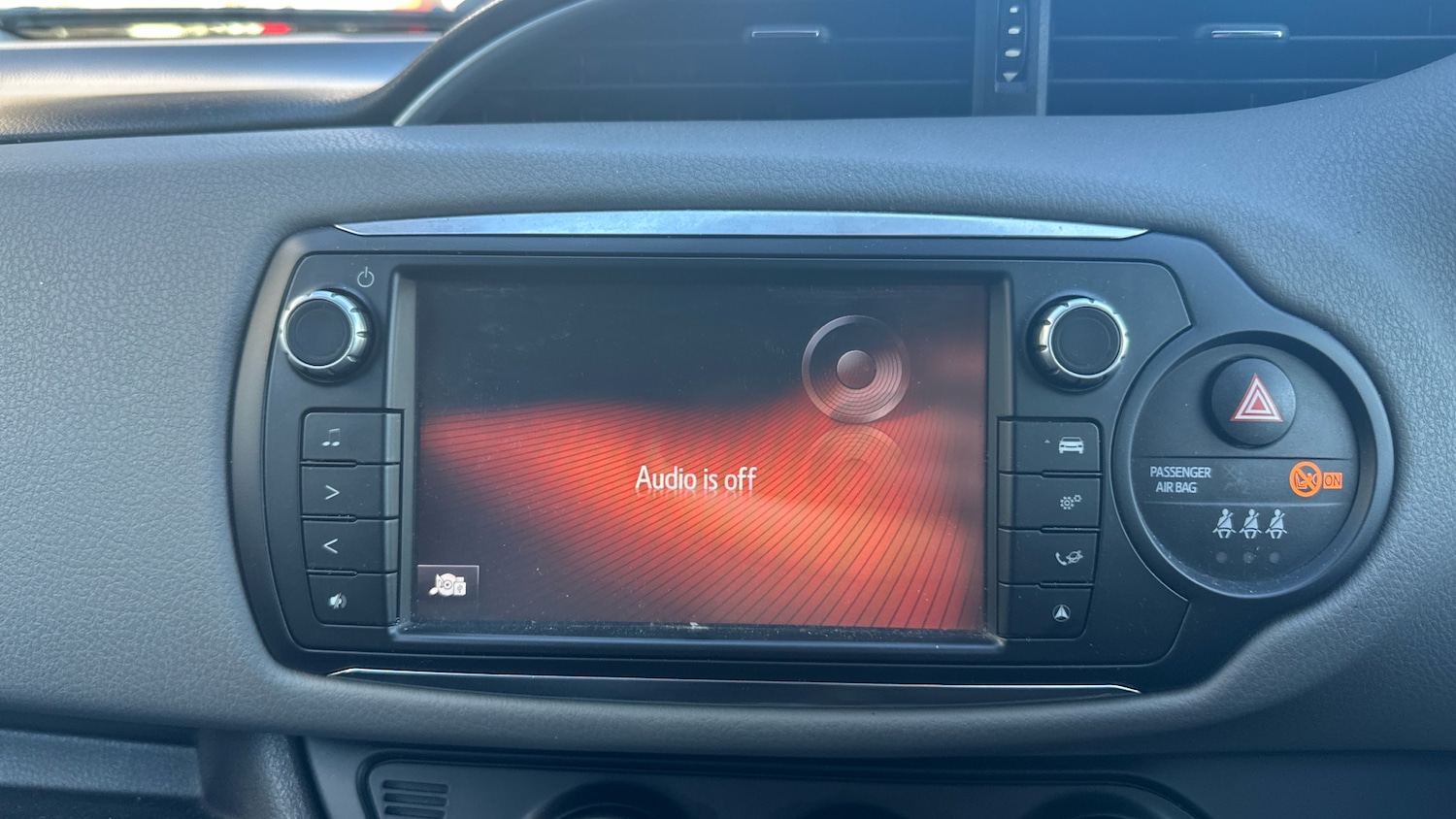 Used Toyota Yaris 2017 for sale - 78152854: Photo 20