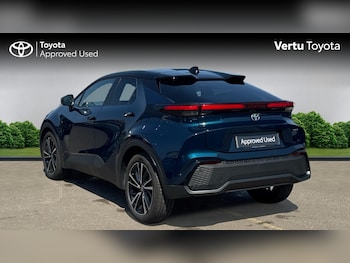 Used Toyota C-HR 2024 for sale - 79222744: Photo