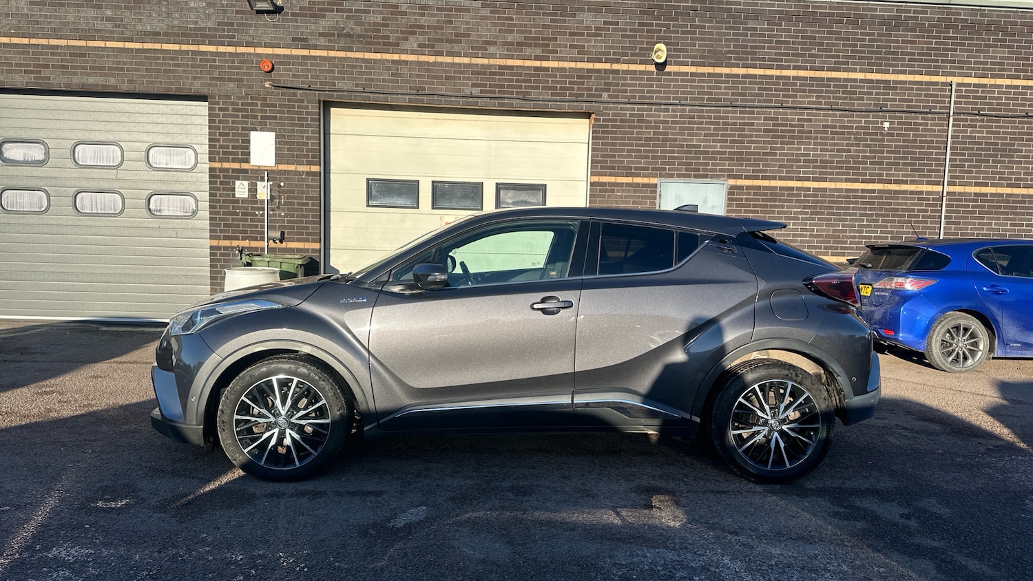 Used Toyota C-HR 2018 for sale - 77189107: Photo 17