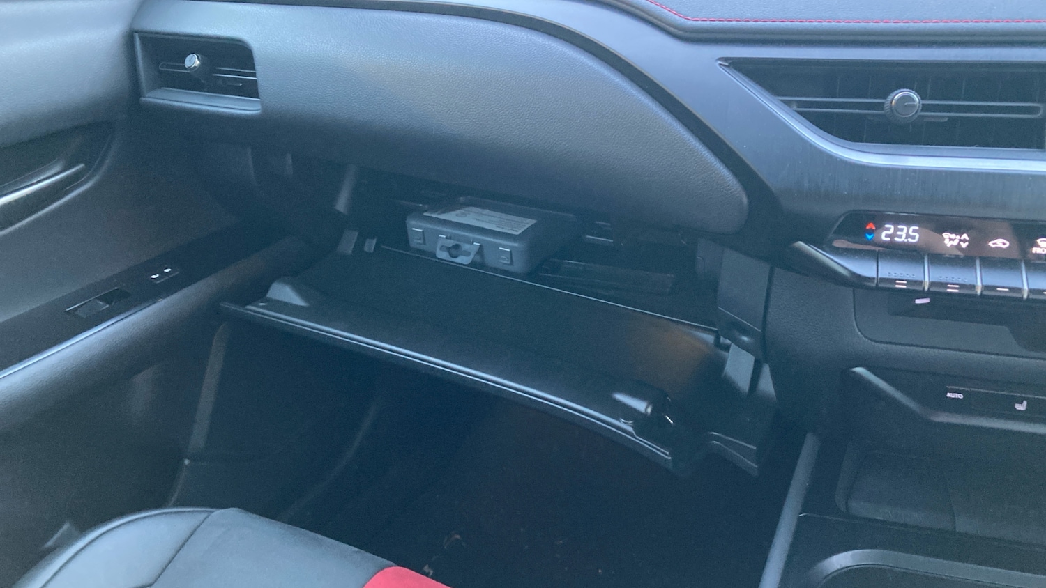 Used Lexus UX 2019 for sale - 78013805: Photo 30