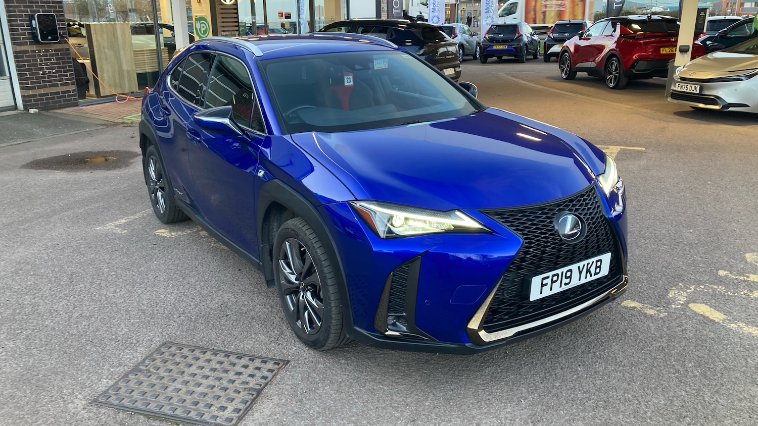 Used Lexus UX 2019 for sale - 78013805: Photo 39