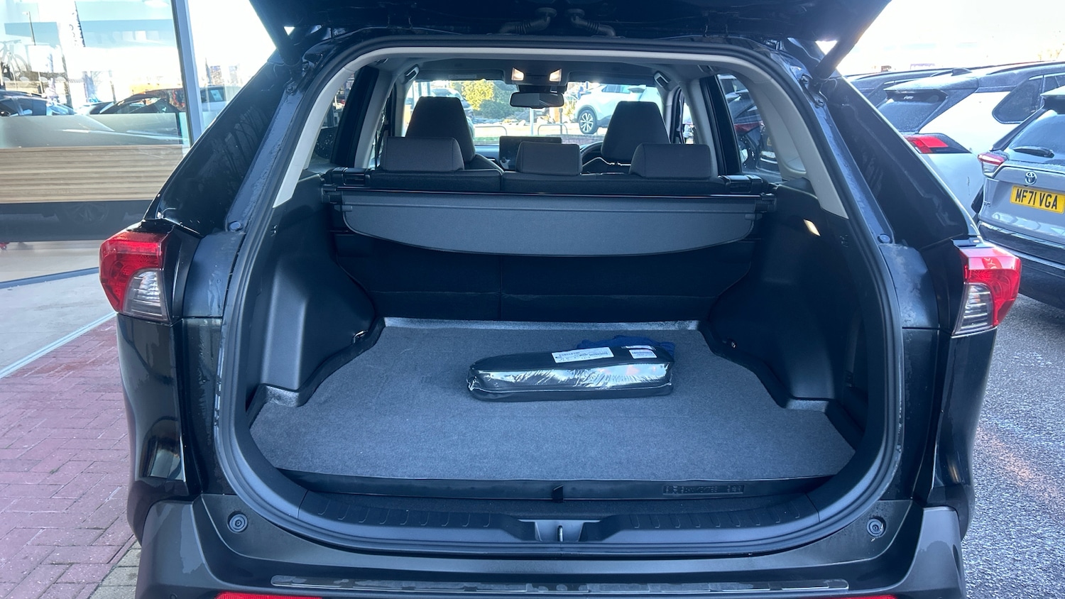 Used Toyota RAV4 2023 for sale - 77089692: Photo 14