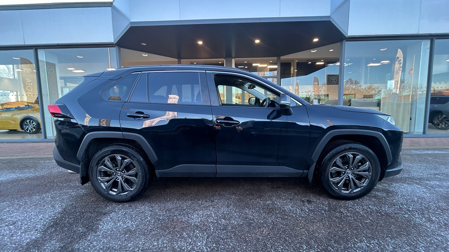 Used Toyota RAV4 2023 for sale - 77089692: Photo 16