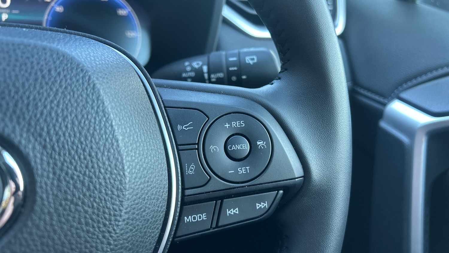 Used Toyota RAV4 2023 for sale - 77089692: Photo 35