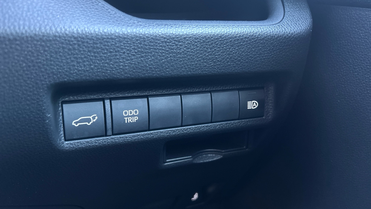 Used Toyota RAV4 2023 for sale - 77089692: Photo 37