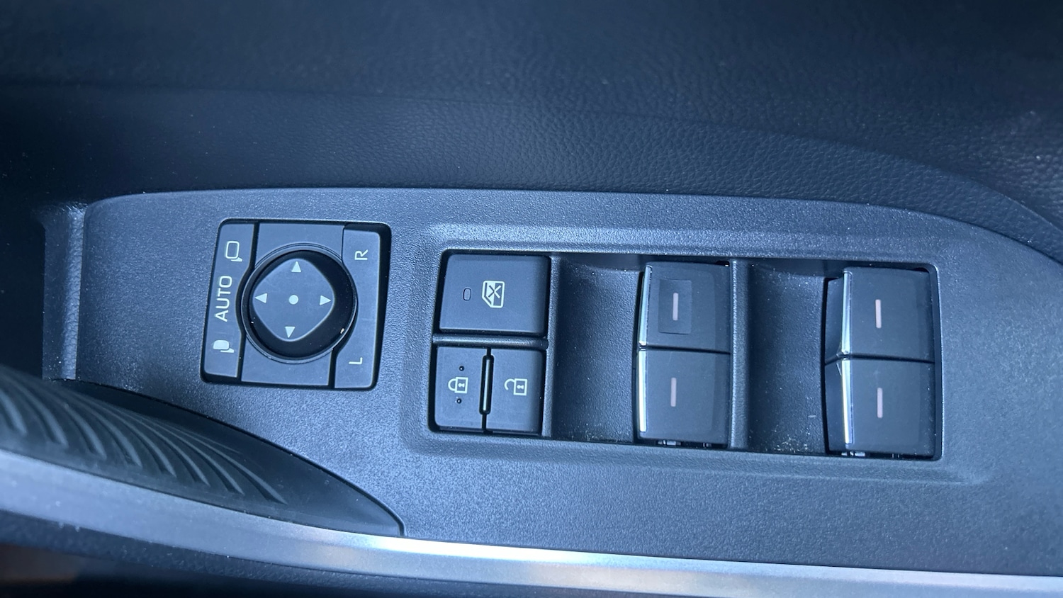 Used Toyota RAV4 2023 for sale - 77089692: Photo 38