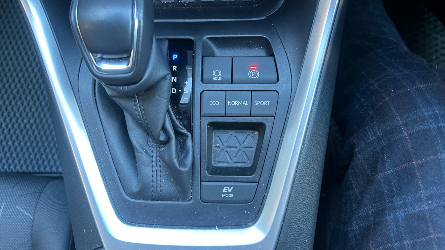 Used Toyota RAV4 2023 for sale - 77089692: Photo 39