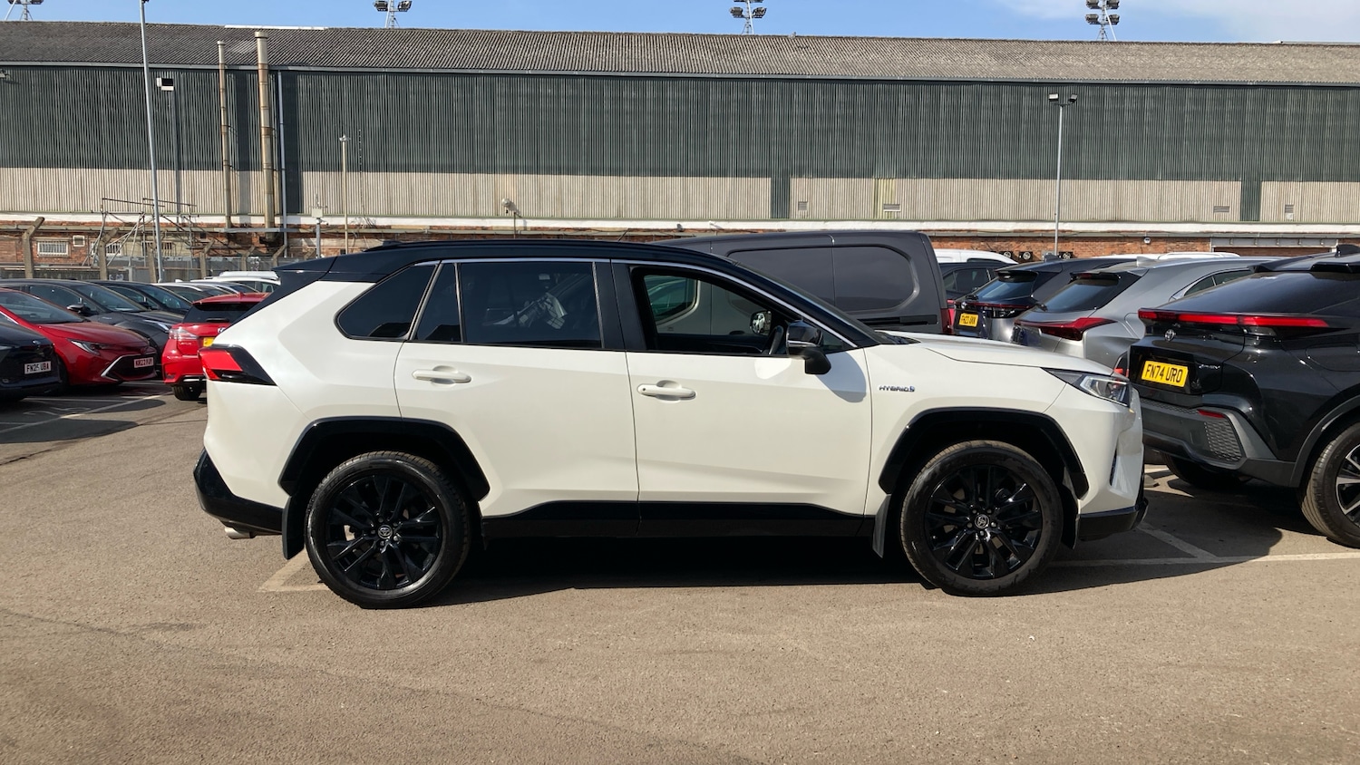 Used Toyota RAV4 2021 for sale - 76681590: Photo 16