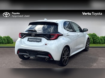 Used Toyota Yaris 2024 for sale - 78739418: Photo