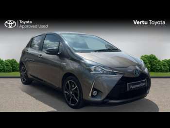 2018 (18) - 1.5 Hybrid Red Bi-tone 5dr CVT Hybrid Hatchback