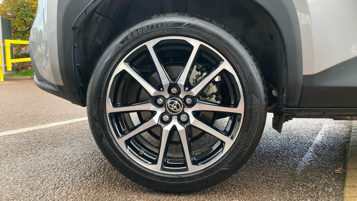 Used Toyota Yaris Cross 2023 for sale - 76694157: Photo 18