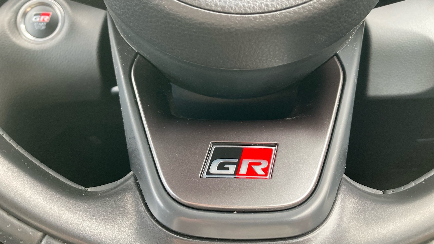 Used Toyota Yaris Cross 2023 for sale - 76694157: Photo 37