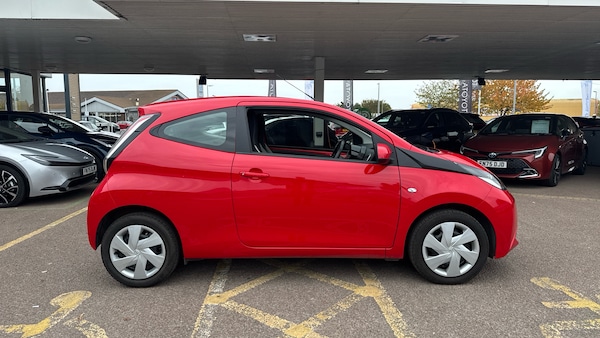 Used Toyota AYGO 2018 for sale - 76289116: Photo 16
