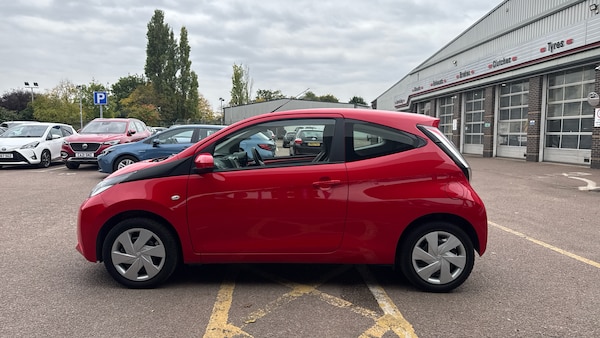 Used Toyota AYGO 2018 for sale - 76289116: Photo 17