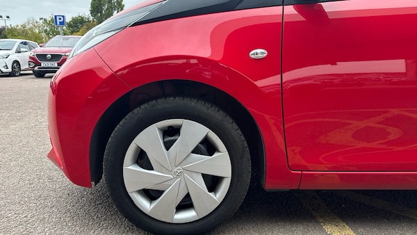 Used Toyota AYGO 2018 for sale - 76289116: Photo 23