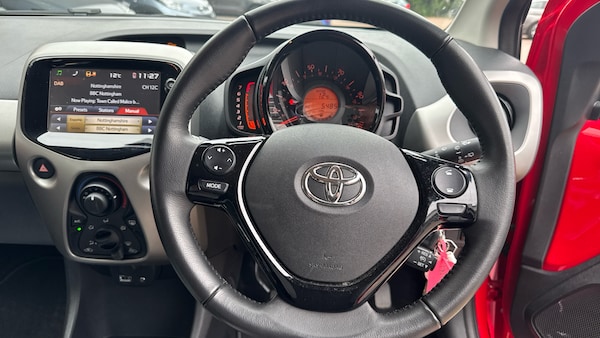 Used Toyota AYGO 2018 for sale - 76289116: Photo 6