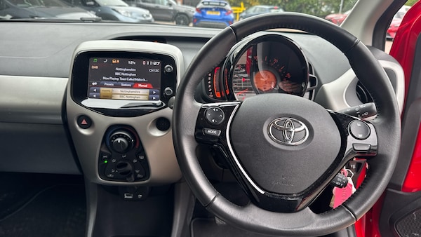 Used Toyota AYGO 2018 for sale - 76289116: Photo 8