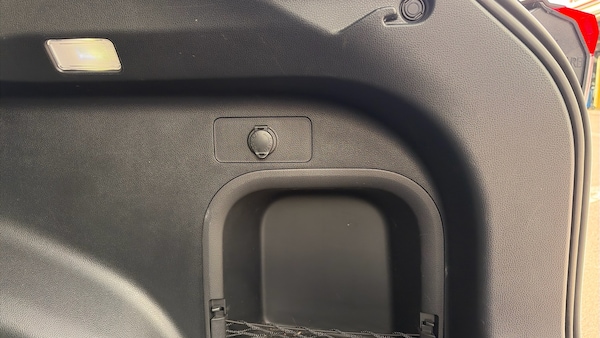 Used Toyota RAV4 2022 for sale - 76257573: Photo 33