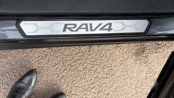 Used Toyota RAV4 2022 for sale - 76257573: Photo 41