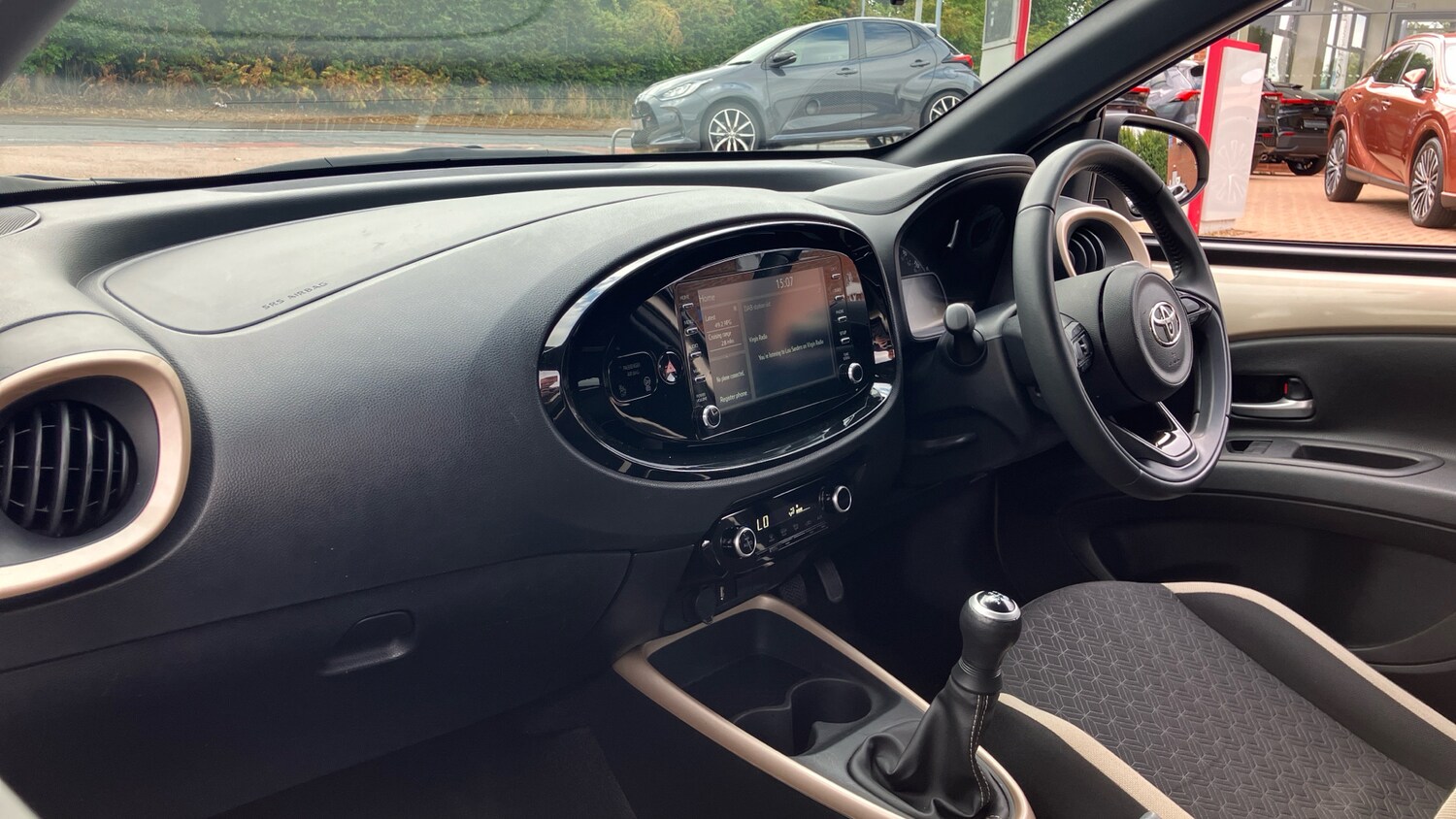 Used Toyota Aygo X 2022 for sale - 76330342: Photo 40