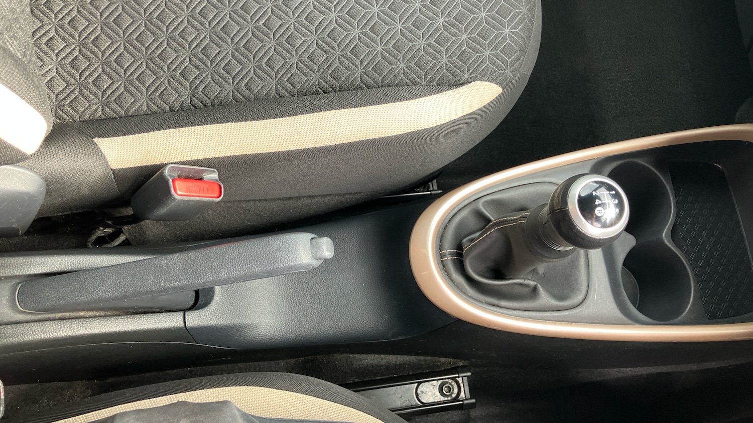 Used Toyota Aygo X 2022 for sale - 76330342: Photo 45