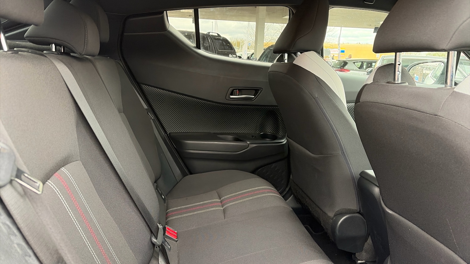 Used Toyota C-HR 2023 for sale - 78004285: Photo 12