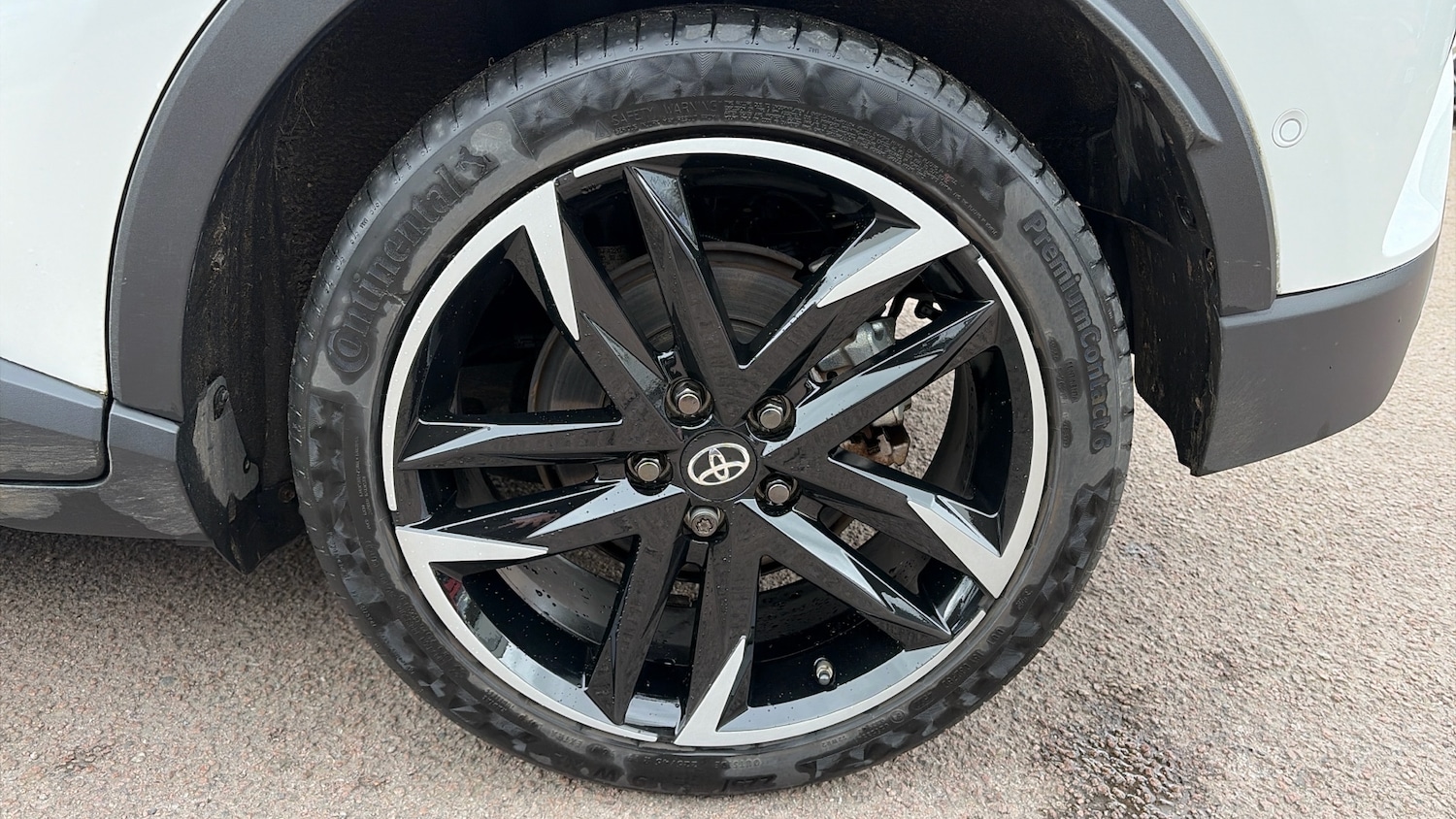 Used Toyota C-HR 2023 for sale - 78004285: Photo 36