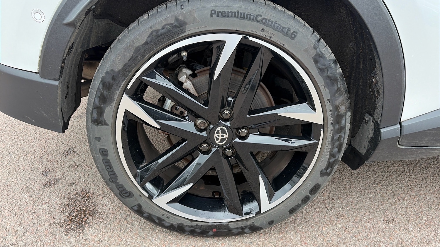 Used Toyota C-HR 2023 for sale - 78004285: Photo 37