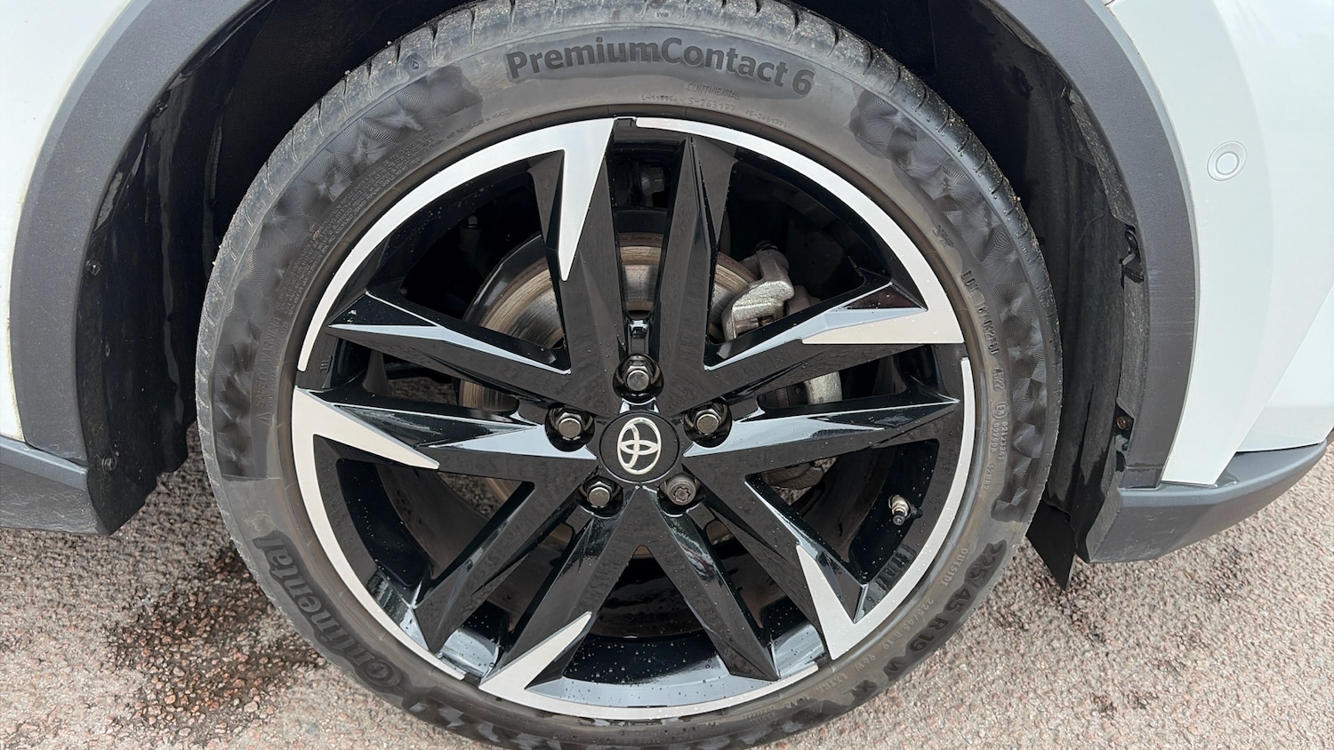 Used Toyota C-HR 2023 for sale - 78004285: Photo 38