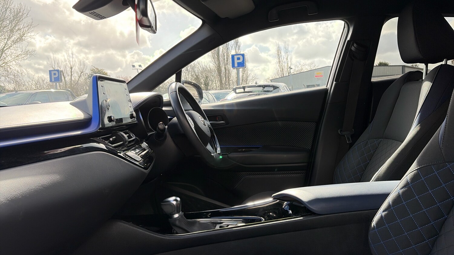 Used Toyota C-HR 2020 for sale - 77918472: Photo 10