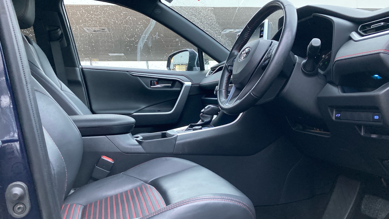 Used Toyota RAV4 2022 for sale - 76908488: Photo 11