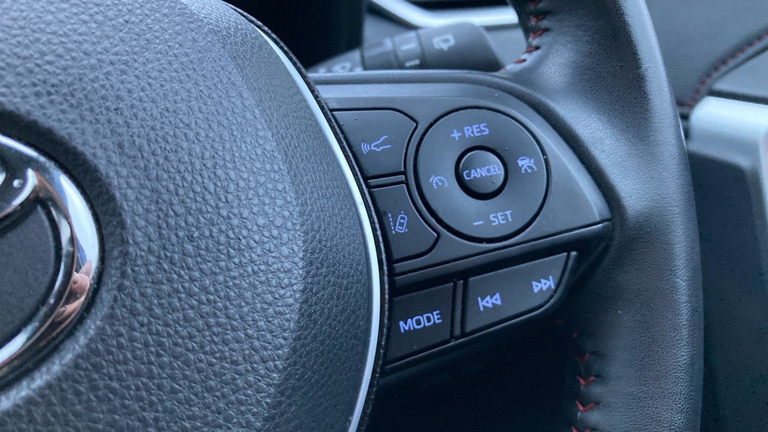 Used Toyota RAV4 2022 for sale - 76908488: Photo 36