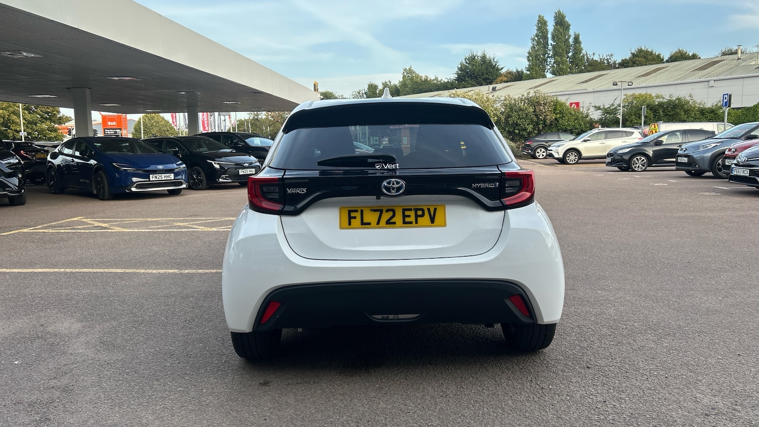 Used Toyota Yaris 2022 for sale - 76007501: Photo 19