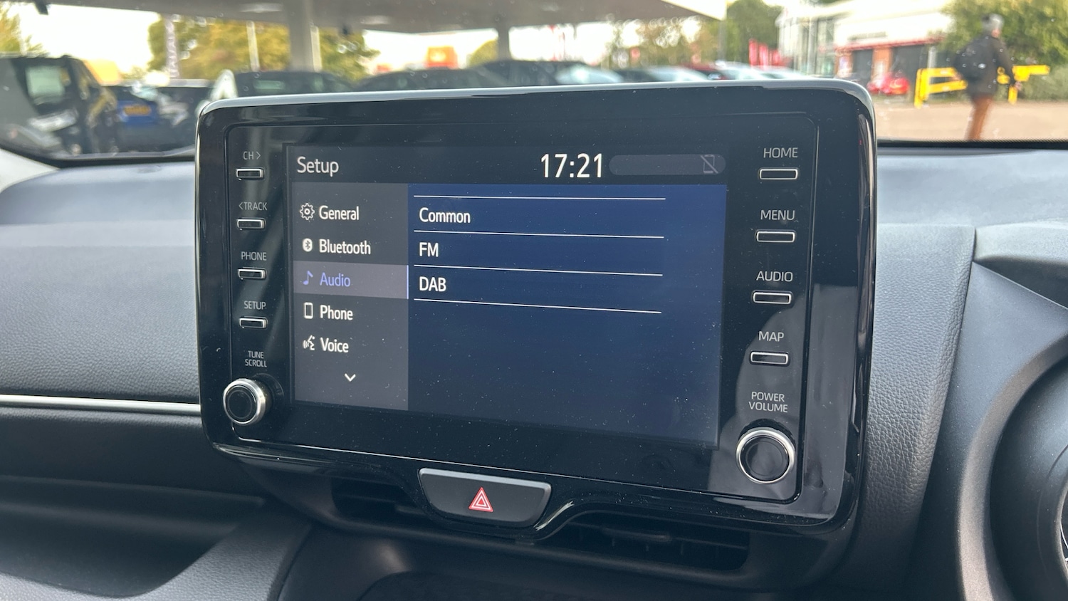 Used Toyota Yaris 2022 for sale - 76007501: Photo 24