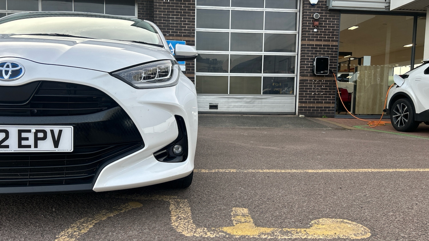 Used Toyota Yaris 2022 for sale - 76007501: Photo 32
