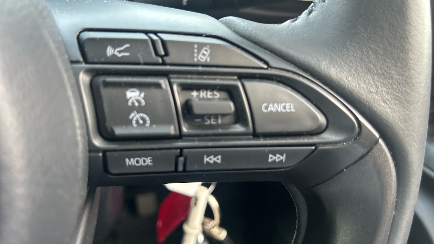 Used Toyota Yaris 2022 for sale - 76007501: Photo 38